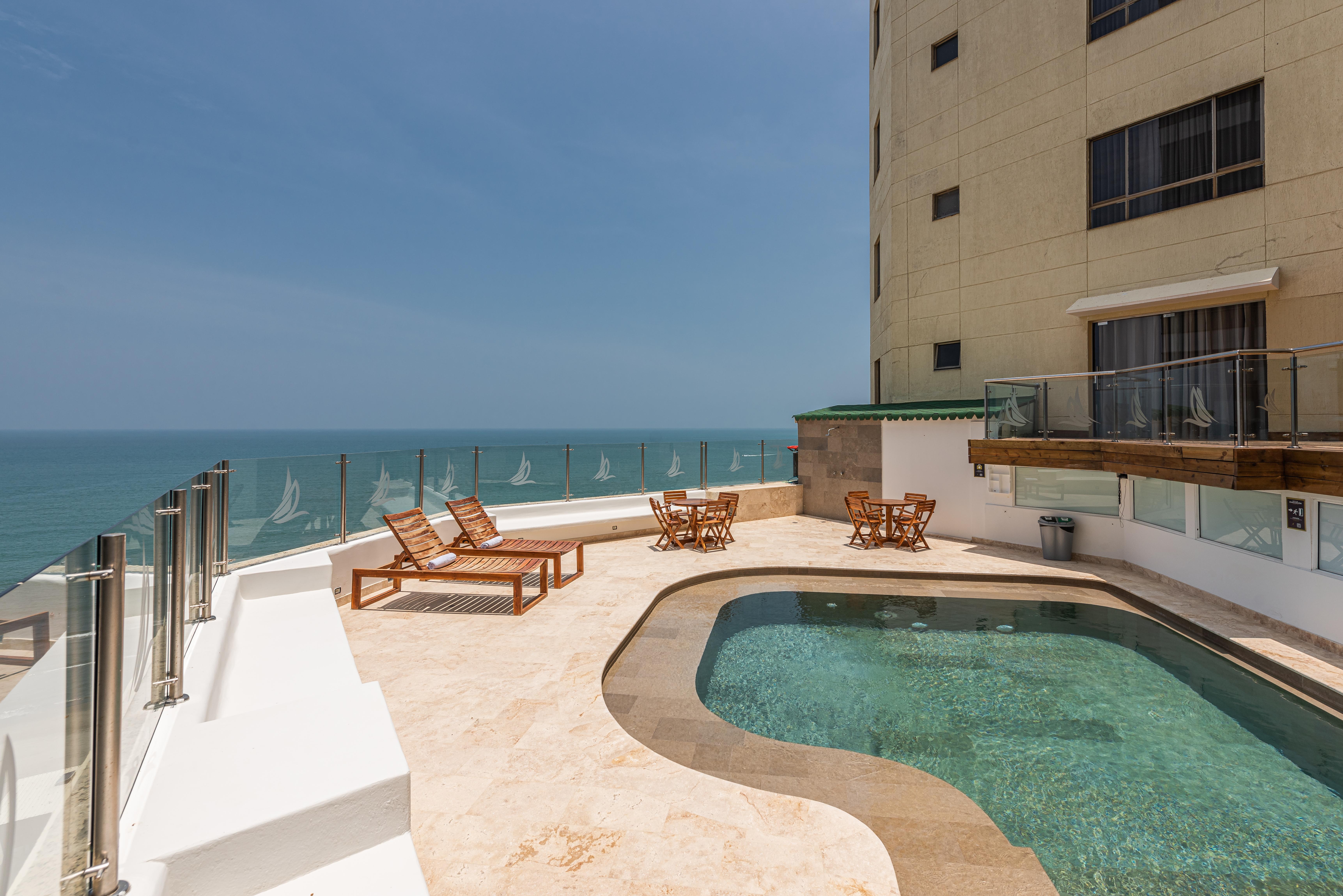 Hotel Regatta Cartagena エクステリア 写真