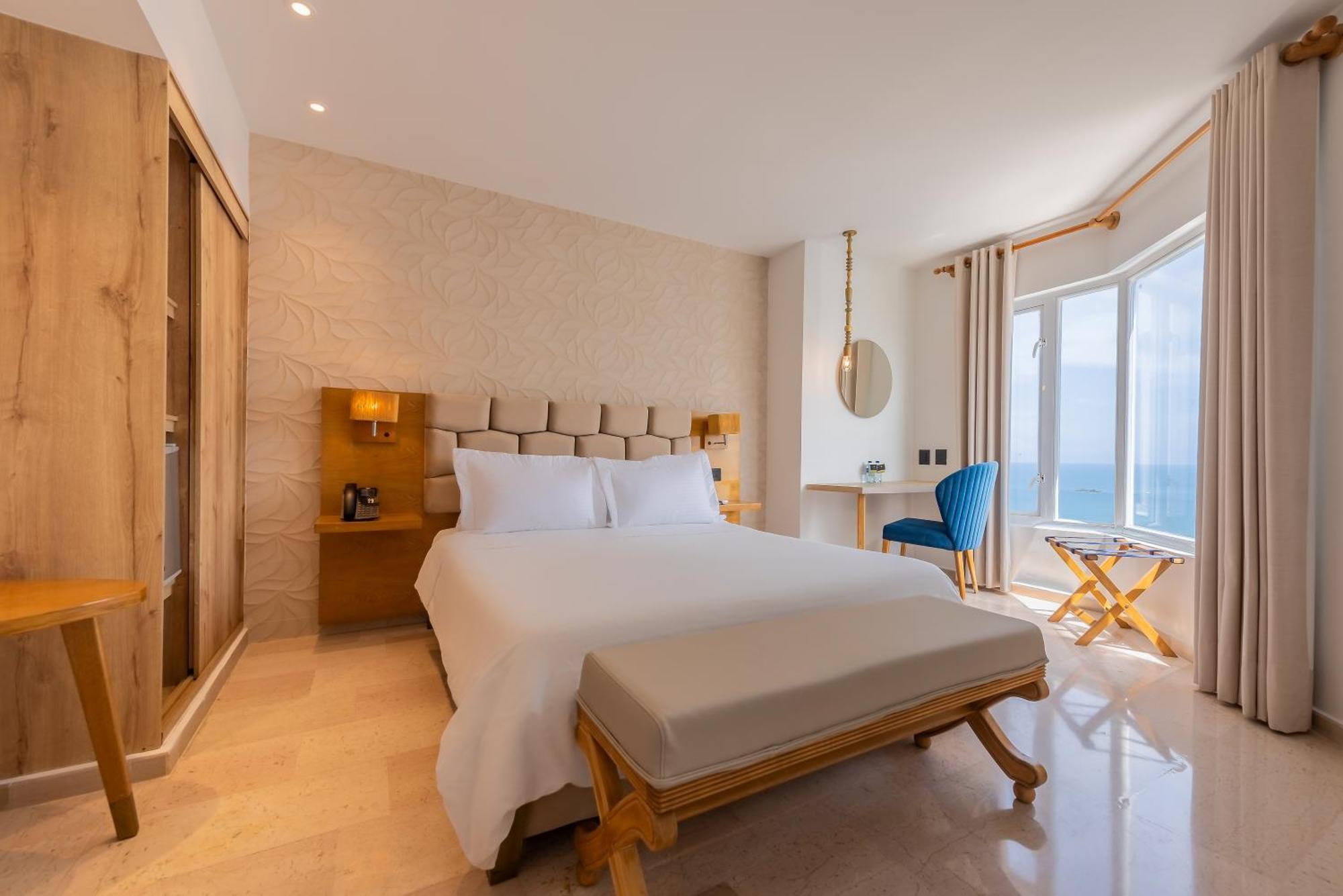 Hotel Regatta Cartagena エクステリア 写真